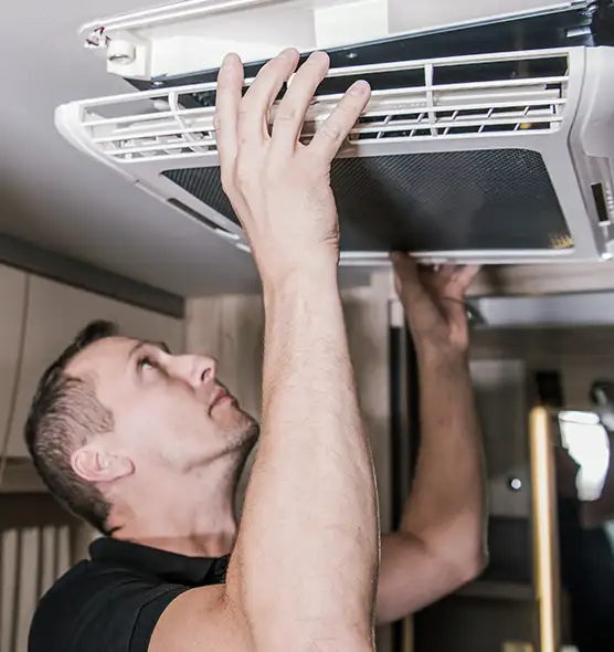  Professional Licensed And Insured Cleaners in Easthampton, MA